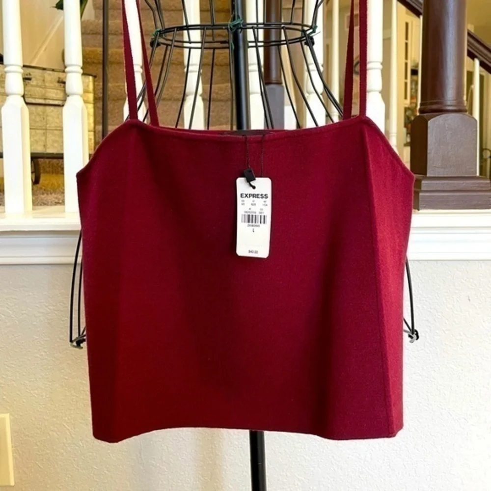 EXPRESS Ribbed Cropped Tank Top - Picture 1 of 2